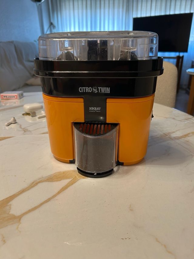Exprimidor CITRO TWIN automático
