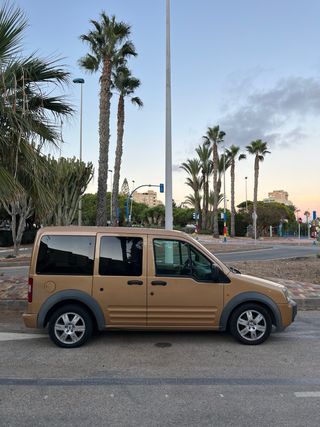 Ford Tourneo Connect Titanium