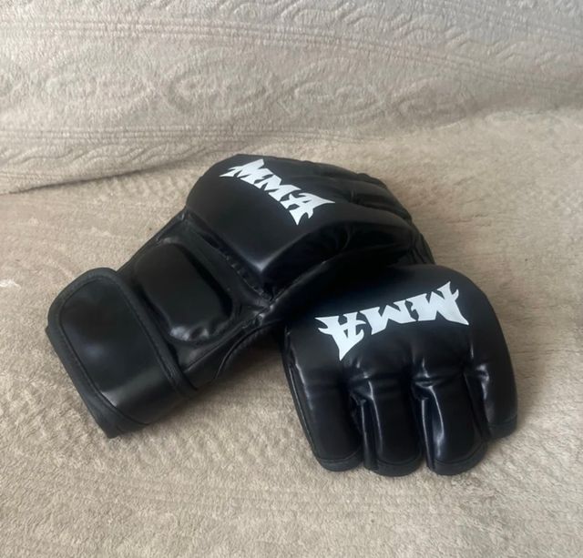 Guantillas MMA Negras