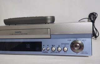 VHS Reproductor JVC HR-J780EU