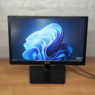 Monitor LG 24" (HD LED 1920x1080)