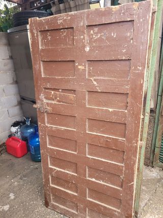Puerta antigua de madera