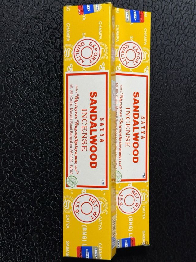 Pulsera budista ritualizada con incienso