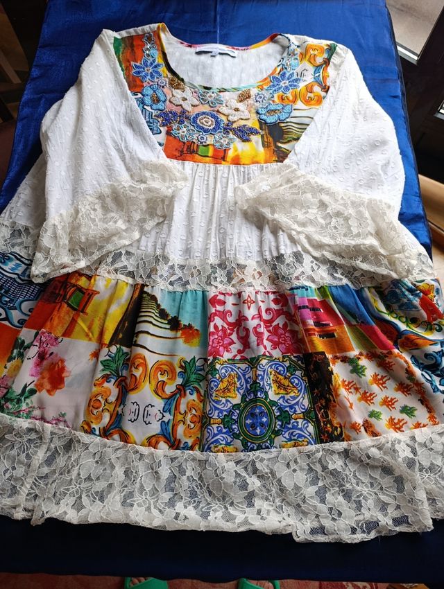 Vestido Ibicenco Estampado con Encajes