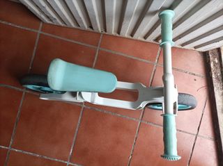 Bicicleta de equilibrio infantil