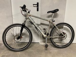 Bicicleta Montaña CLAUD BUTLER Plata