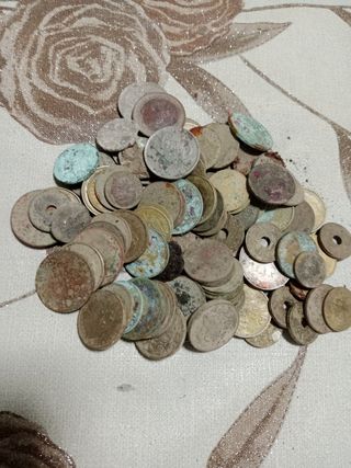 Lote 100 Monedas Españolas Antiguas para limpiar 