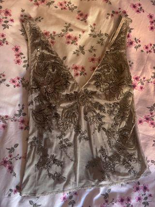 Top Zara bordado plata y beige