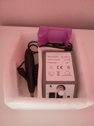 Torno de uñas eléctrico 12W
