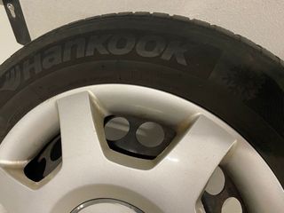 4 Neumáticos Invierno Mercedes 185/65/15