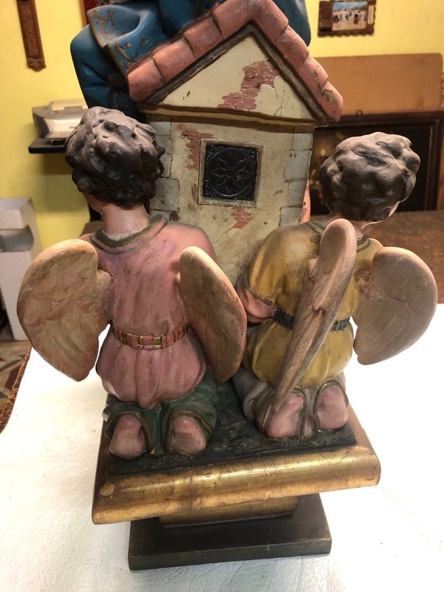 Virgen de Loreto tallada a mano escultura madera