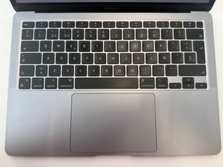 MacBook Air 256GB Gris Espacial