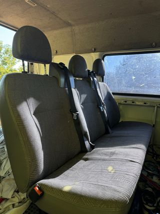 Asientos Traseros Ford Transit 2005