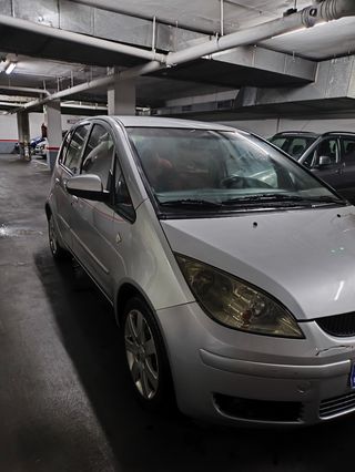Mitsubishi Colt 2005