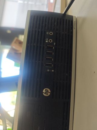 HP Elite 8300 SFF i5 - 8GB RAM / 500GB HDD
