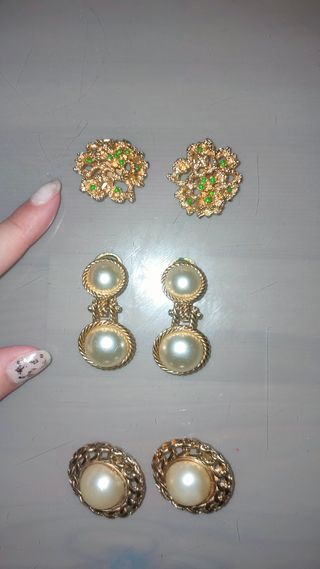 Lote de pendientes retro vintage dorados