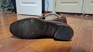 Zapatos de vestir de cuero para hombre