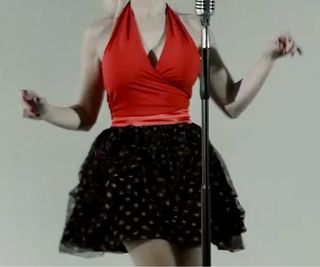 Conjunto Falda y Top Veneno en la Piel