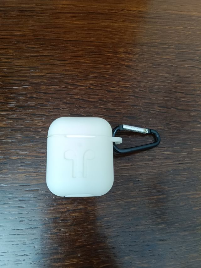 Cascos inalámbricos blancos + FUNDA 