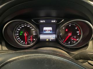 MERCEDES BENZ GLA 200 D 136 CV URBAN LINE AUTO