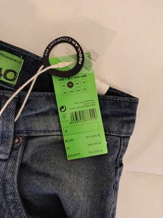 Pantalones Vaqueros talla 40.