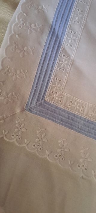 Juego sábanas bebé blanco y azul