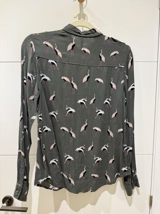 Camisa Stradivarius Estampado Grulla