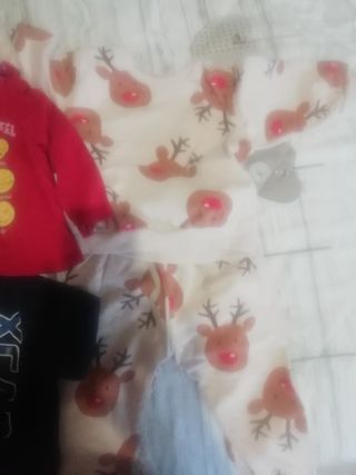 Maglietta rossa con emoji