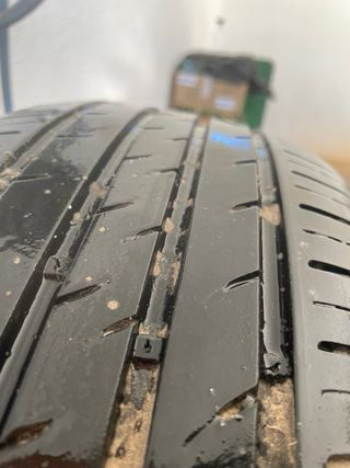 Llanta 215/55 R16