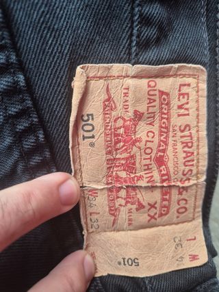 Lote 5 Vaqueros Levi's Talla 33, 34, 36