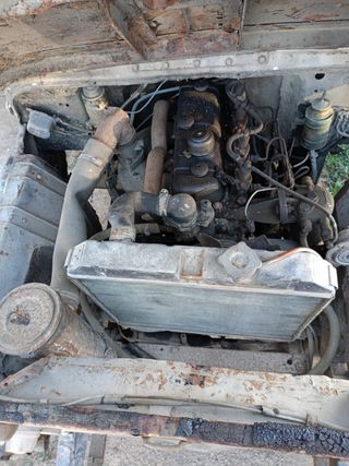 Jeep Willys MB 1944 con motor Barreiros