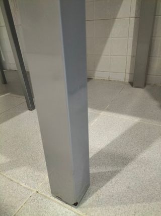 Mesa de cocina y 2 sillas