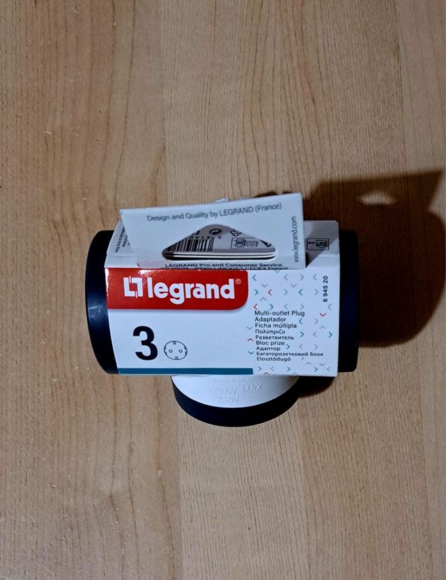 Ladron Enchufe 3 Tomas LEGRAND