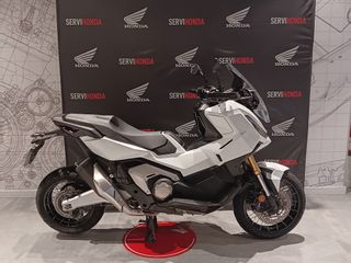 Honda X-ADV 2025
