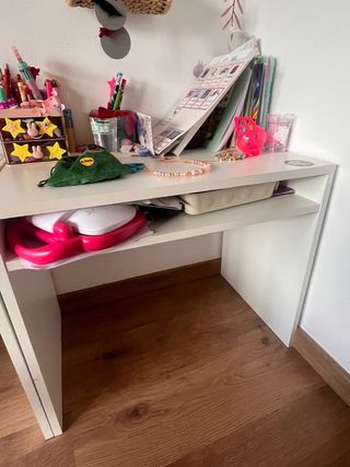 2 scrivanie per bambini Ikea
