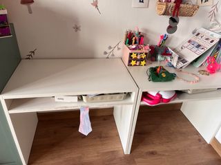 2 scrivanie per bambini Ikea
