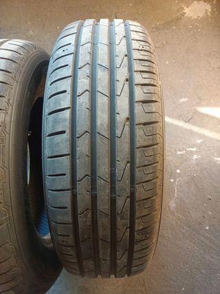 2 Neumáticos Hankook 215/65-16 98V