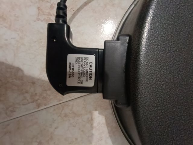 Paellera Eléctrica Negra