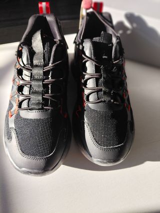 Zapatillas TENTH BOOSTER 2.0 Talla 37