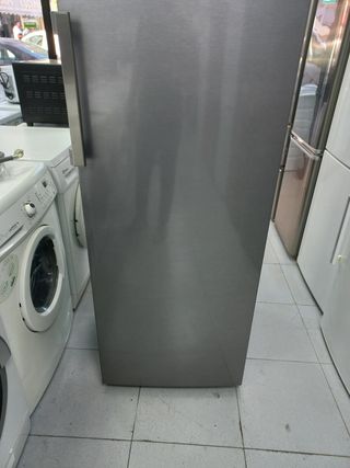 Nevera Beko plateada 1,85m garantía + entrega 
