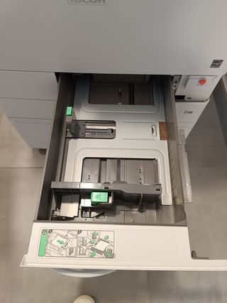 Ricoh MP C3004ex Multifunción Color