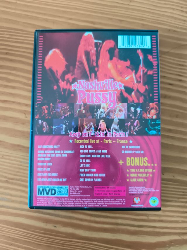 DVD Nashville Pussy - Keep on F*ckin in Paris!