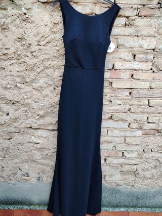Vestido de fiesta negro con lazo