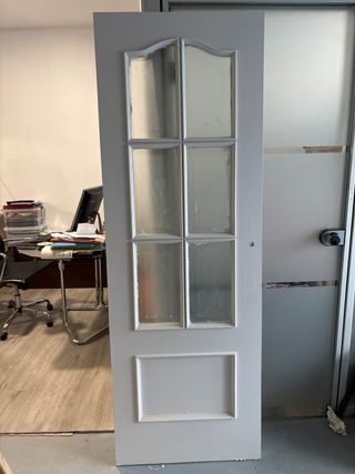 Puerta blanca con vidrio 202x70
