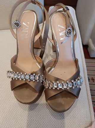 Sandalias Zara Pedrería T37 Plataforma