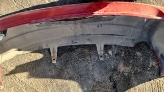 PARAGOLPES TRASERO MAZDA 3 SEDÁN 2005 ROJO