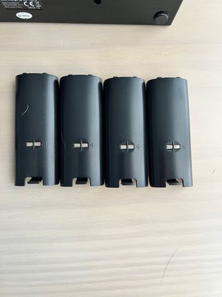 Estación Carga + 4 Baterías Recargables Wii