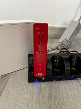 Estación Carga + 4 Baterías Recargables Wii