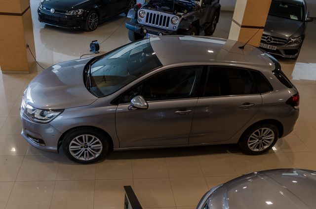 Citroen C4 BlueHDi 120 6v Shine
