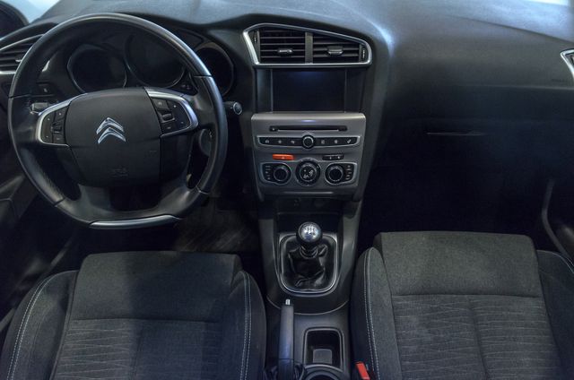Citroen C4 BlueHDi 120 6v Shine